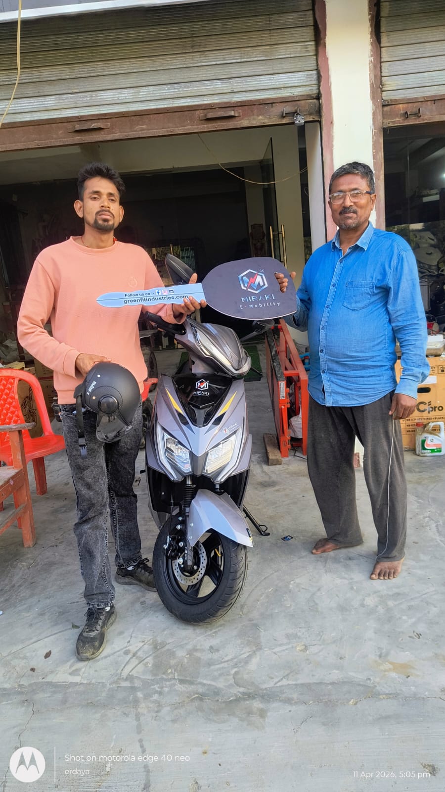 Electric scooter delivery